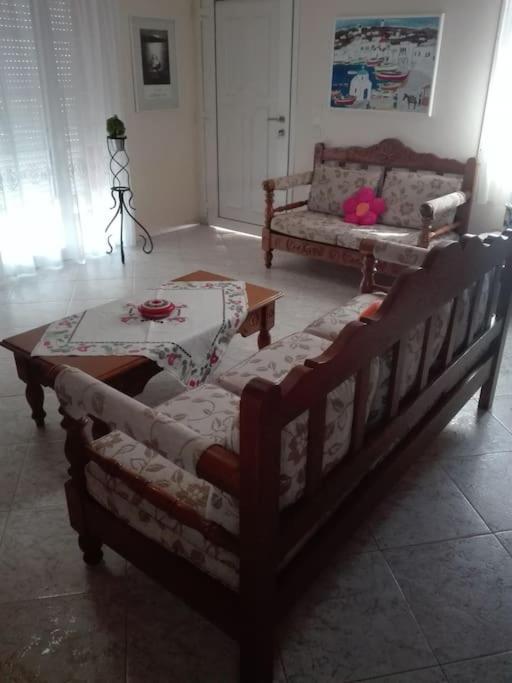 Apartamento Pan Family House Fira  Exterior foto