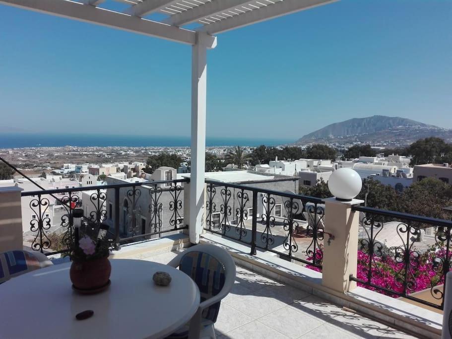 Apartamento Pan Family House Fira  Exterior foto